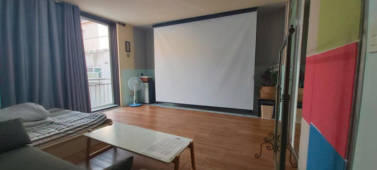 Buzz Guesthouse Hostel Seul Dış mekan fotoğraf