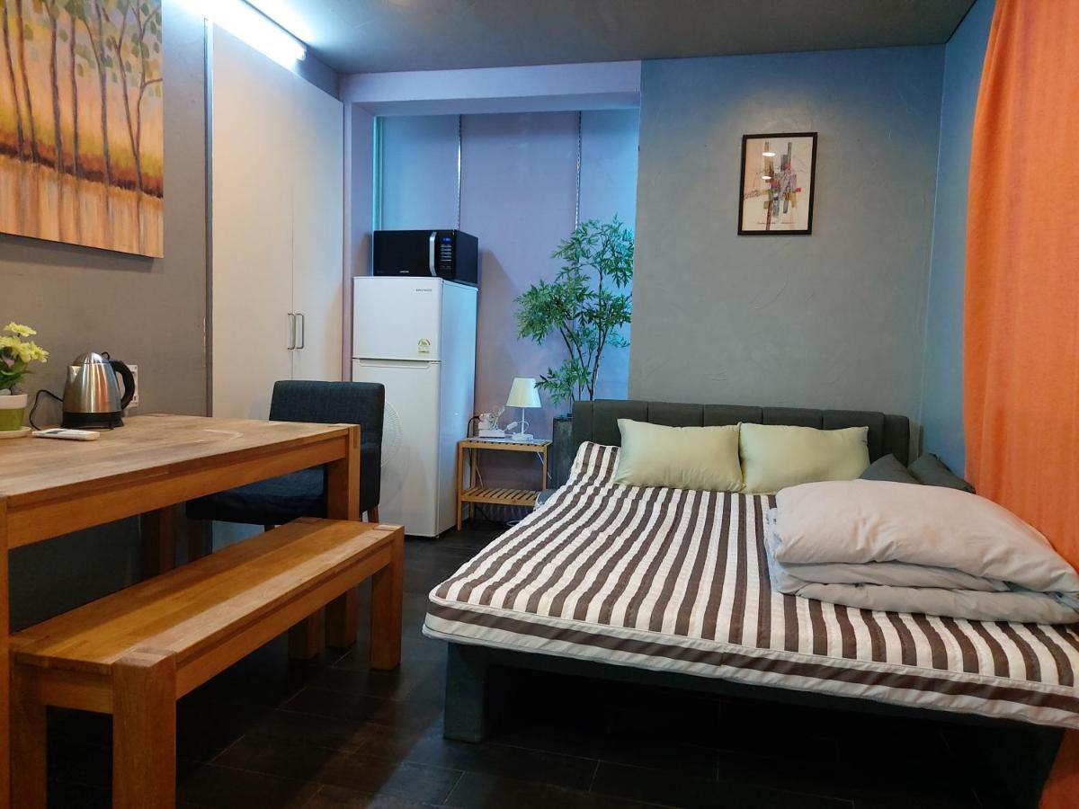 Buzz Guesthouse Hostel Seul Dış mekan fotoğraf