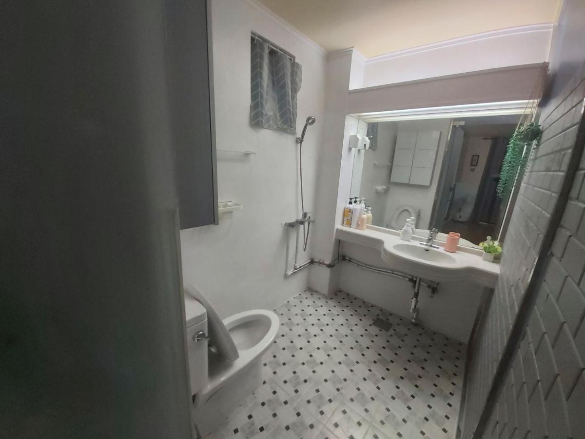 Buzz Guesthouse Hostel Seul Dış mekan fotoğraf